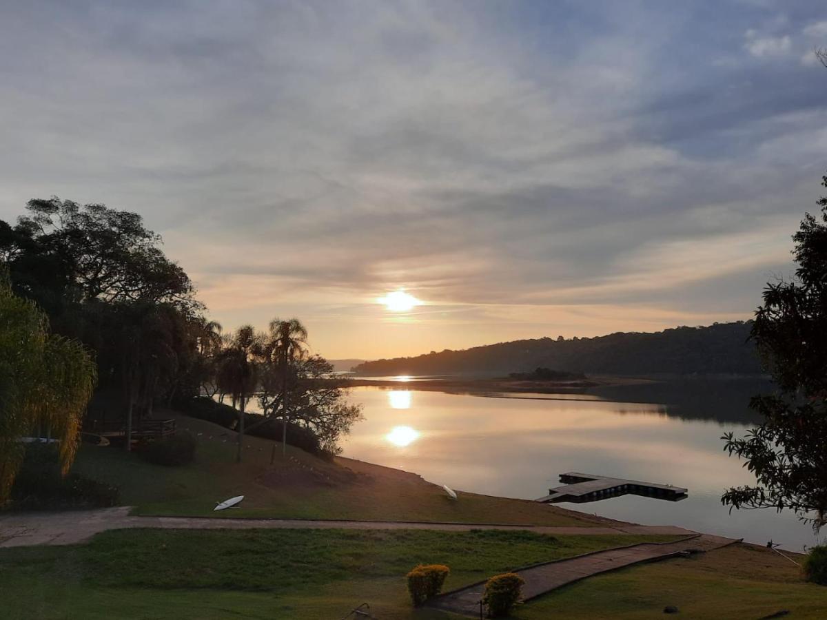 Chacara Em Condominio A Beira Da Represa Para Locacao Familiar Ibiúna Exteriör bild