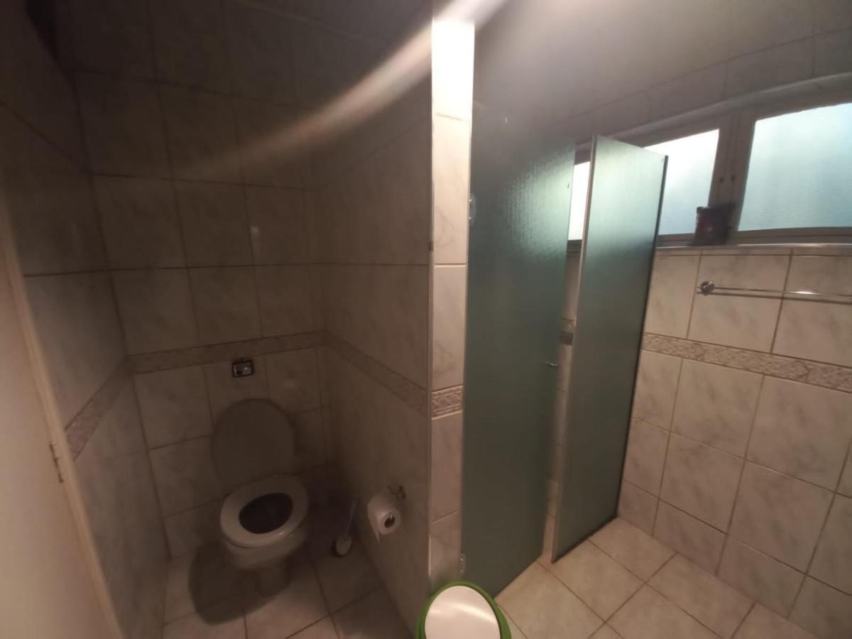 Chacara Em Condominio A Beira Da Represa Para Locacao Familiar Ibiúna Exteriör bild